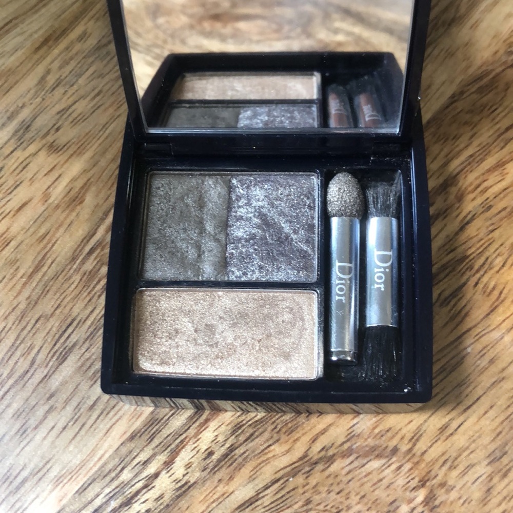 Dior eyeshadow